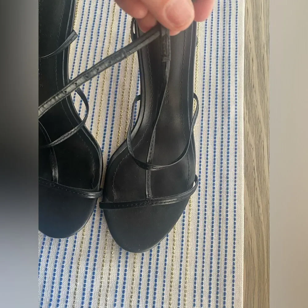 Zara black high shoes with thin straps size 39